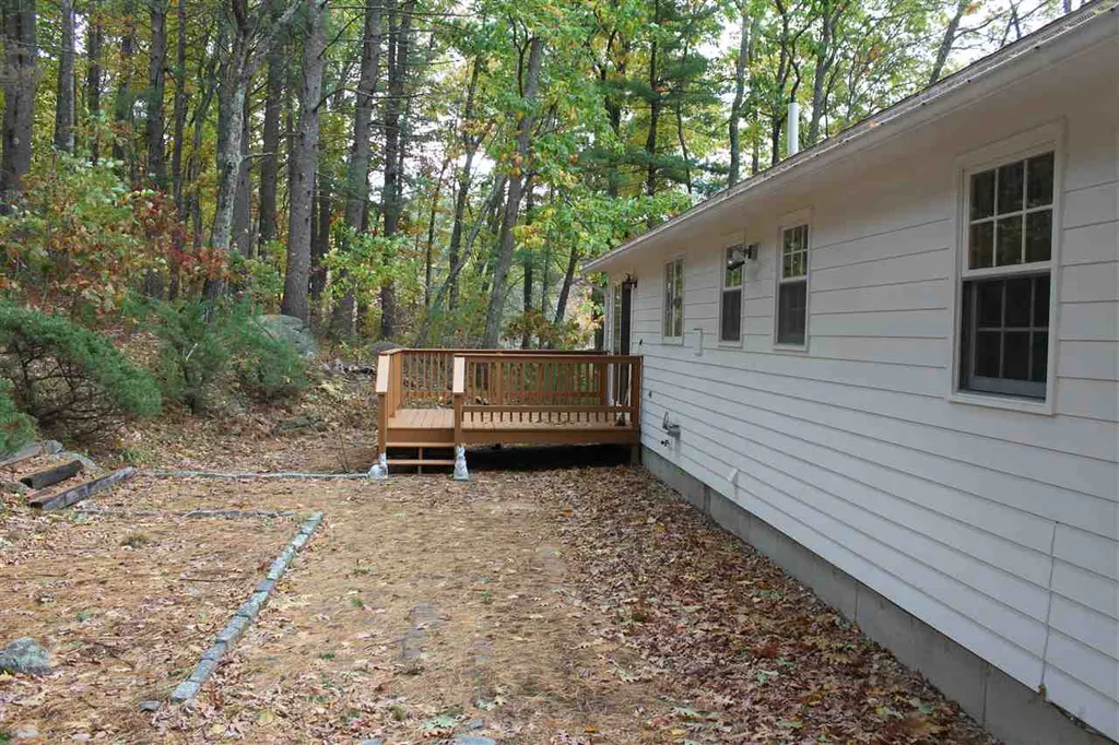 9 Kennedy Drive Bedford NH 03110