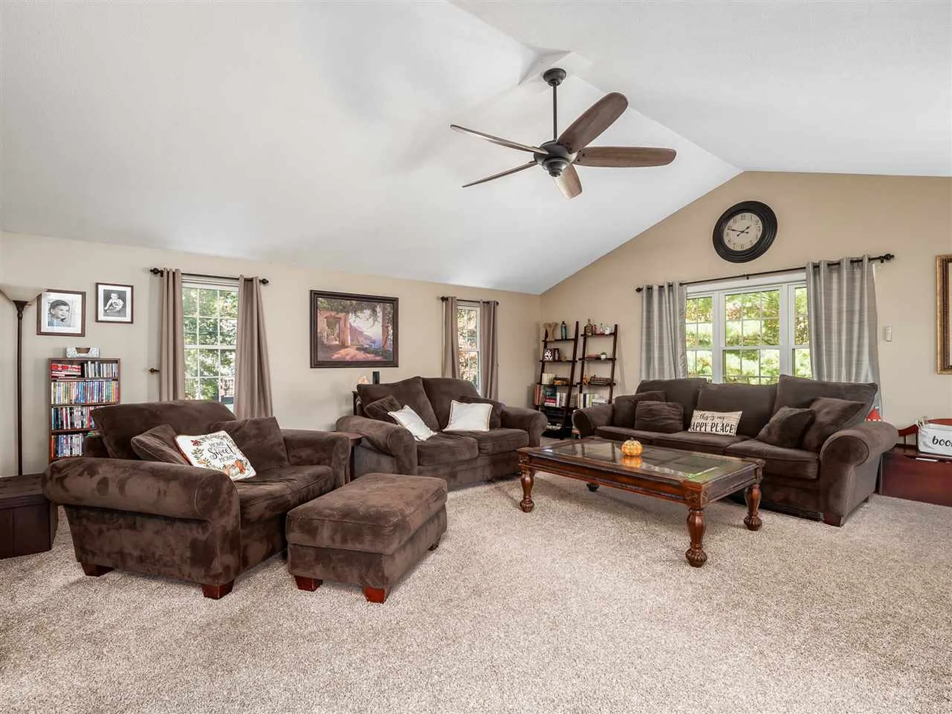 8 Bennington Road Nashua NH 03064