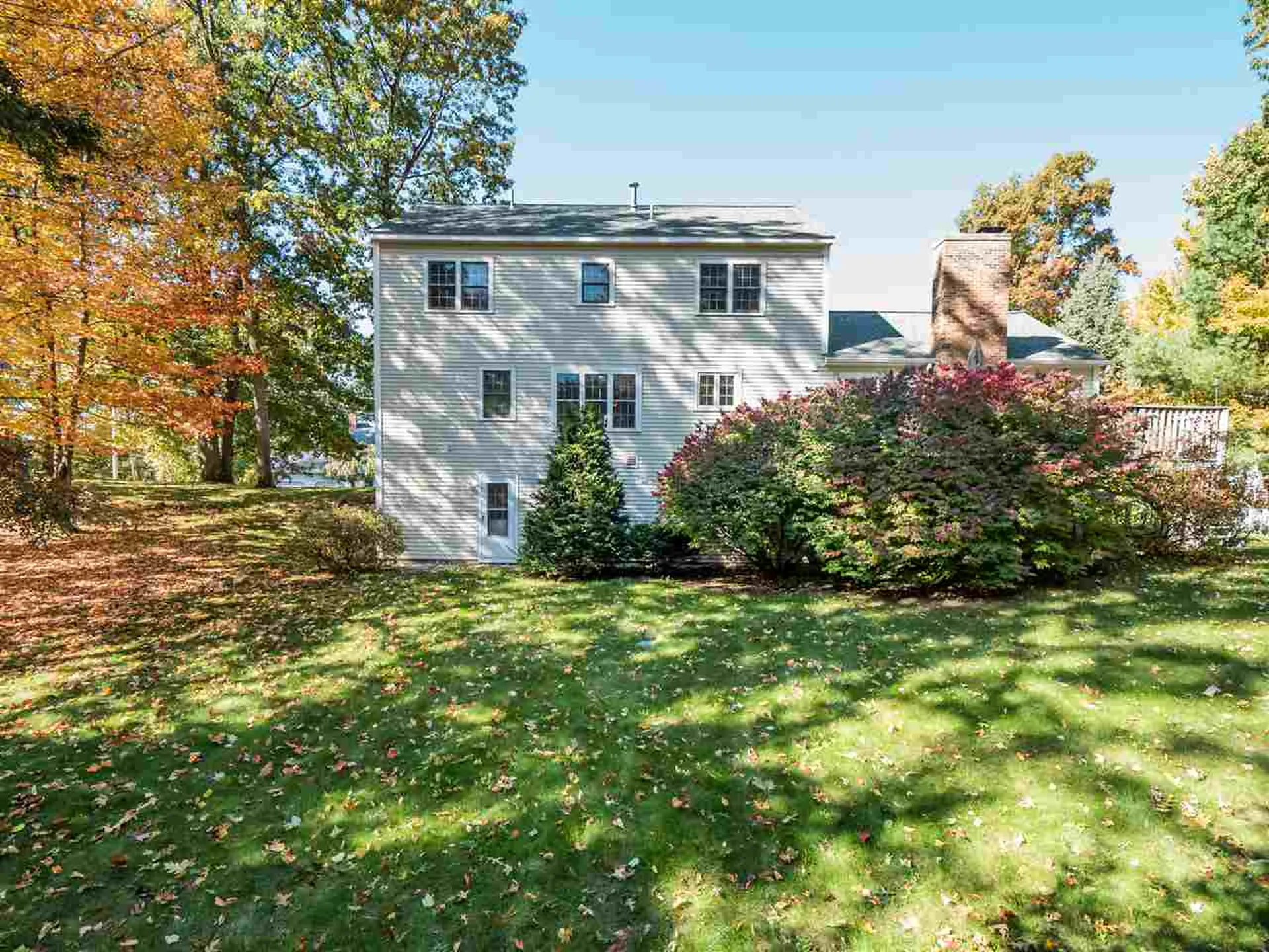 8 Bennington Road Nashua NH 03064