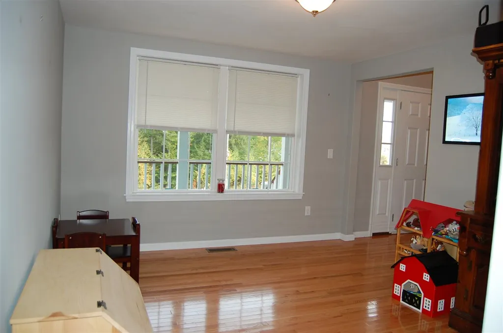 100 Hartford Brook Road Deerfield NH 03037