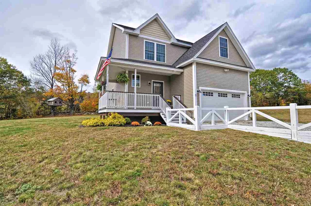 8 Browns Mill Road Deerfield NH 03037
