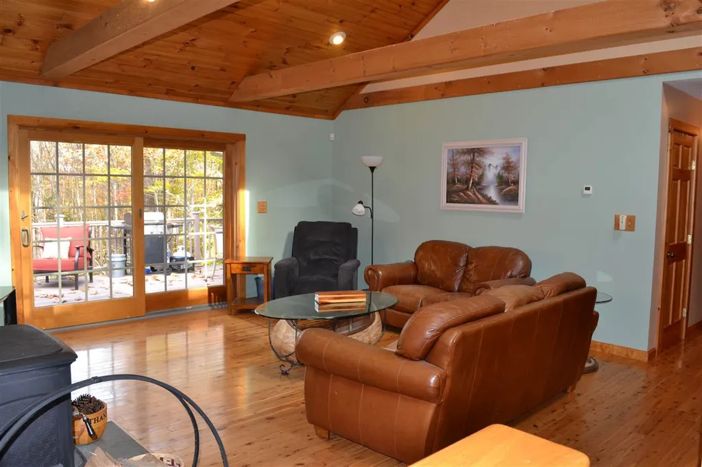 232 Pinnacle Hill Road New Hampton NH 03256