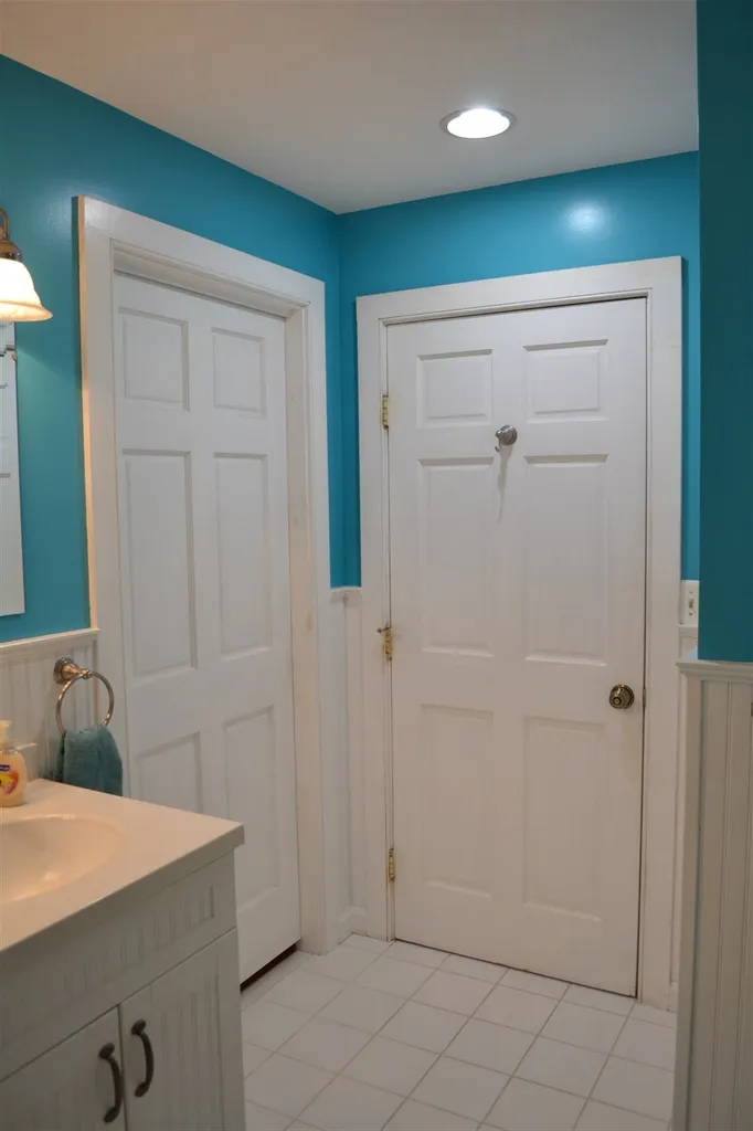 232 Pinnacle Hill Road New Hampton NH 03256
