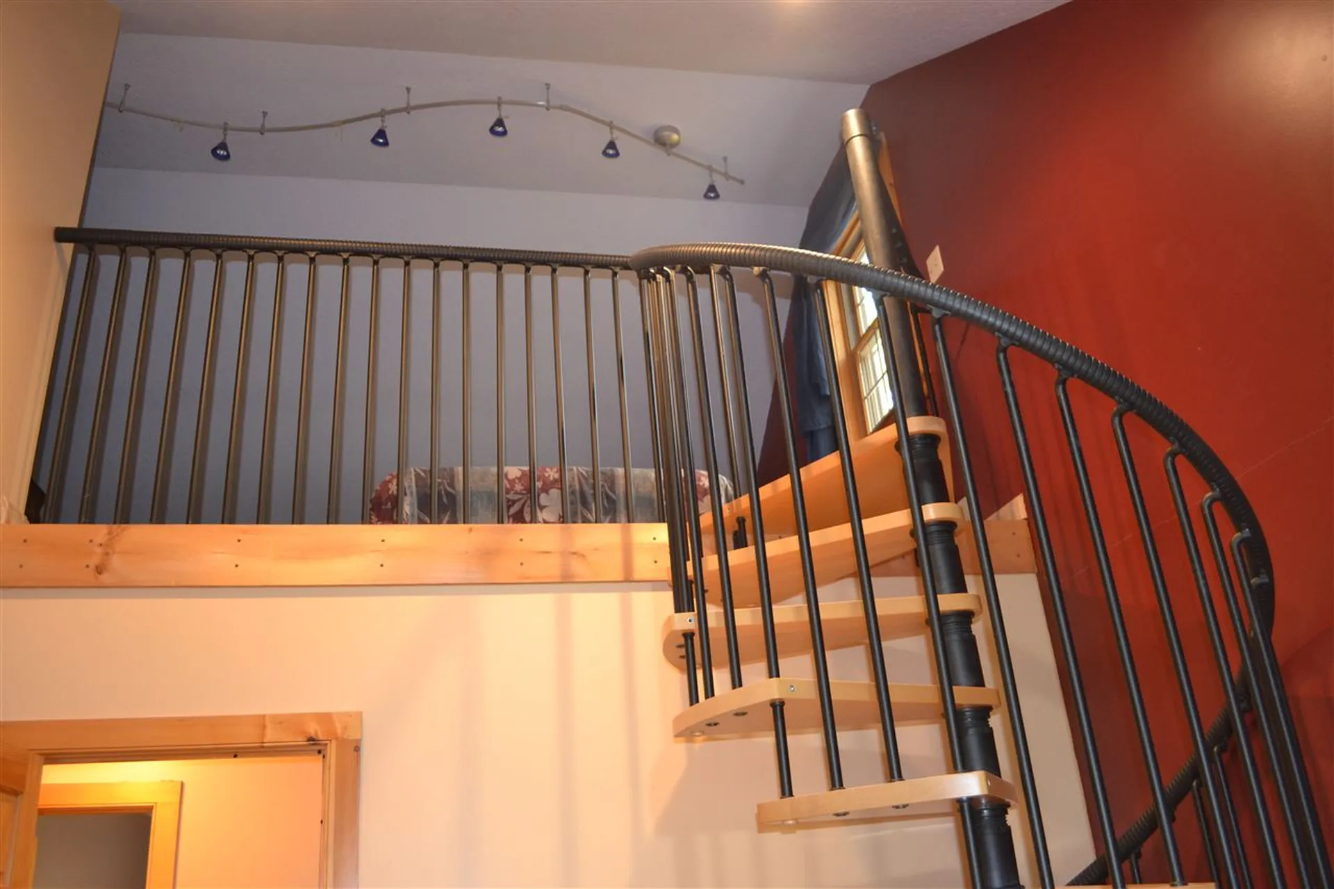 232 Pinnacle Hill Road New Hampton NH 03256