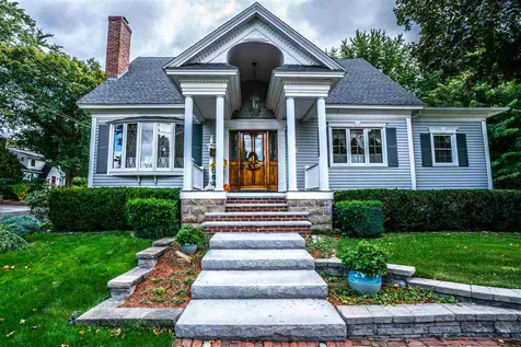34 Lawndale Avenue Nashua NH 03060-4971