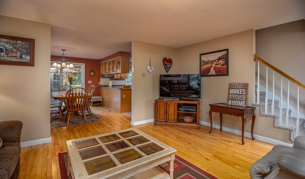 11 Cornfield Drive Somersworth NH 03878