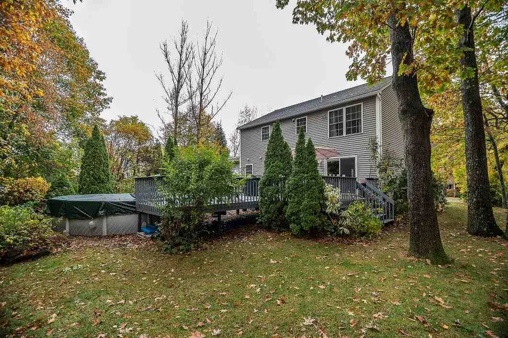 11 Cornfield Drive Somersworth NH 03878