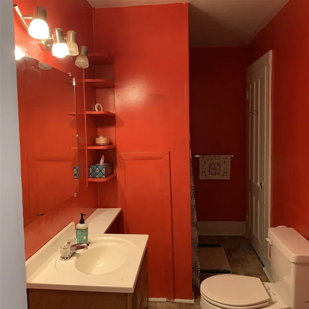 25 Clark Street Newport City VT 05855