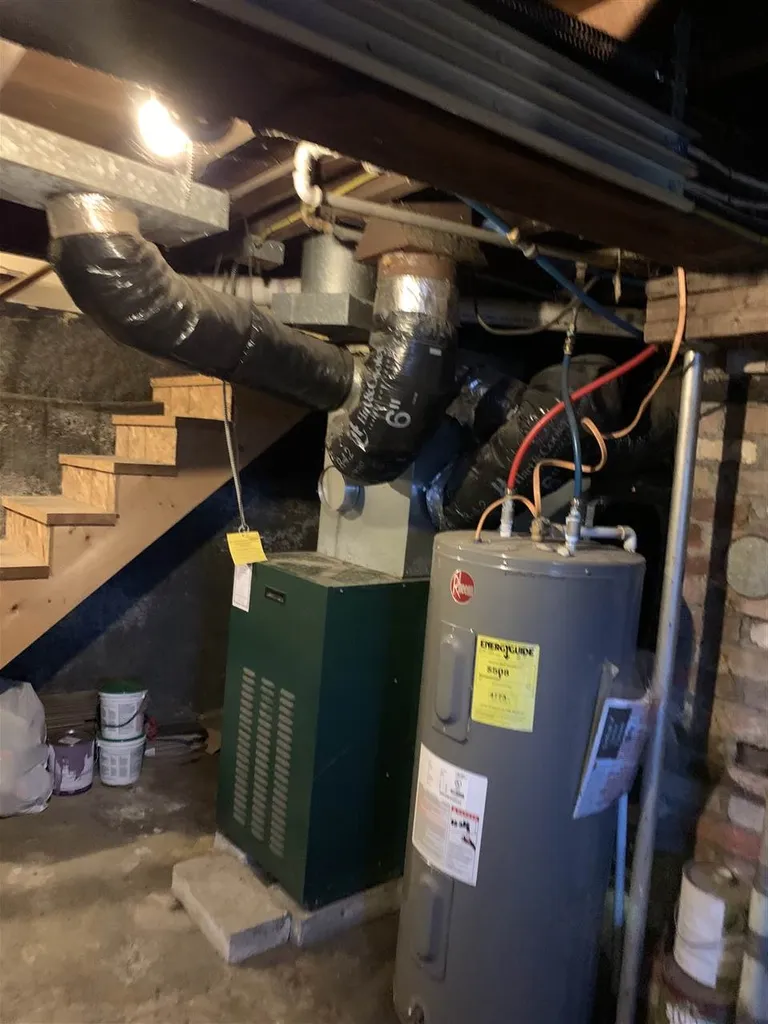 25 Clark Street Newport City VT 05855