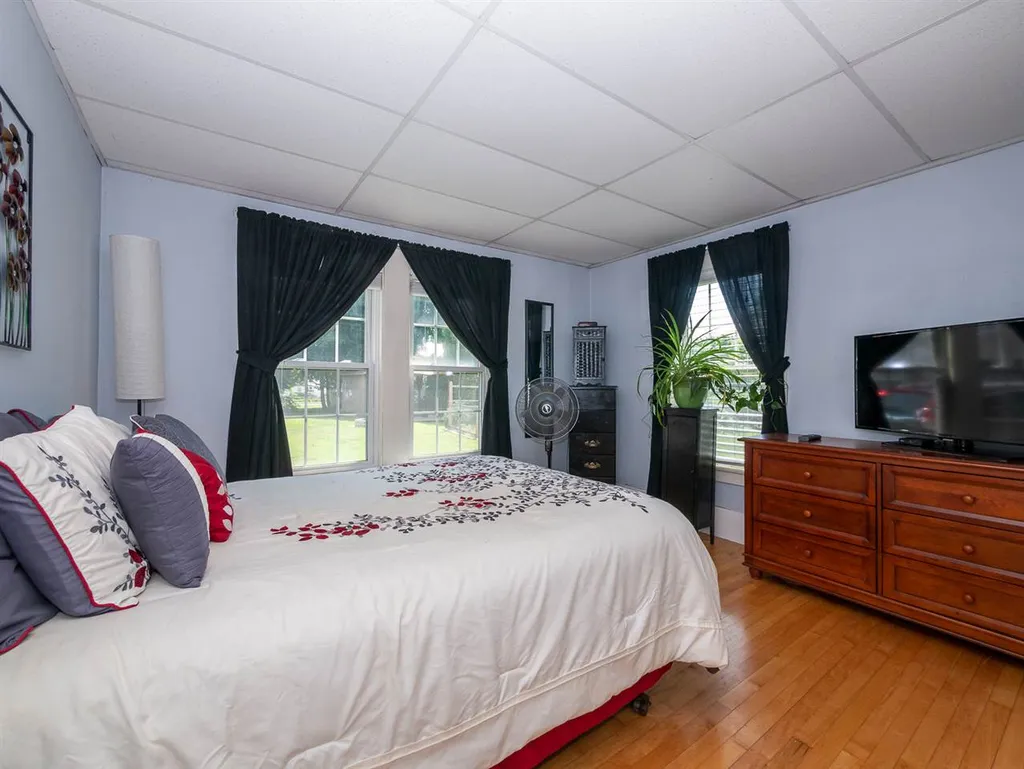 420 Foundry Street Rollinsford NH 03869