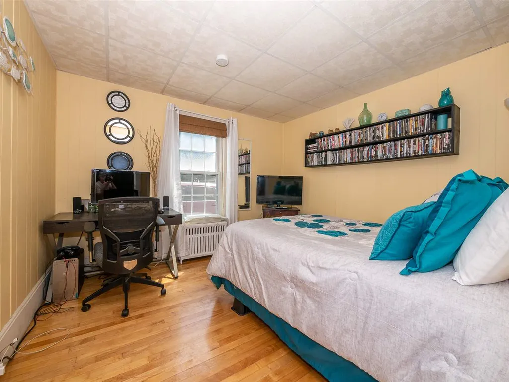 420 Foundry Street Rollinsford NH 03869
