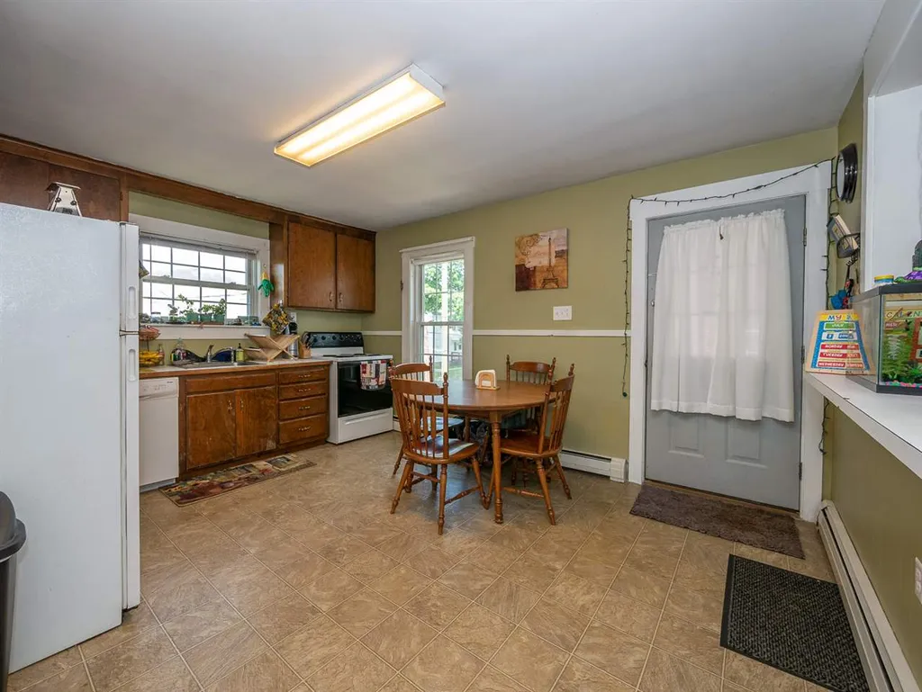 420 Foundry Street Rollinsford NH 03869