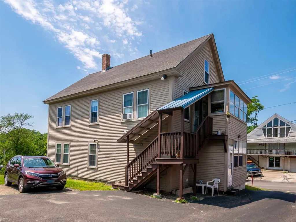 420 Foundry Street Rollinsford NH 03869
