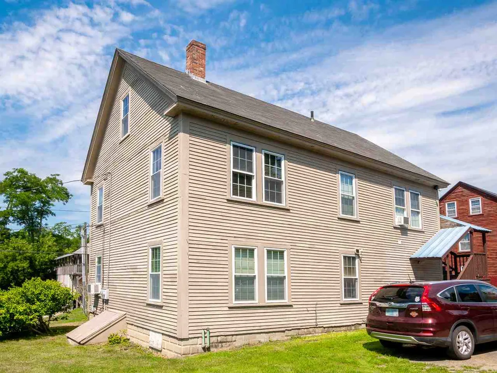 420 Foundry Street Rollinsford NH 03869
