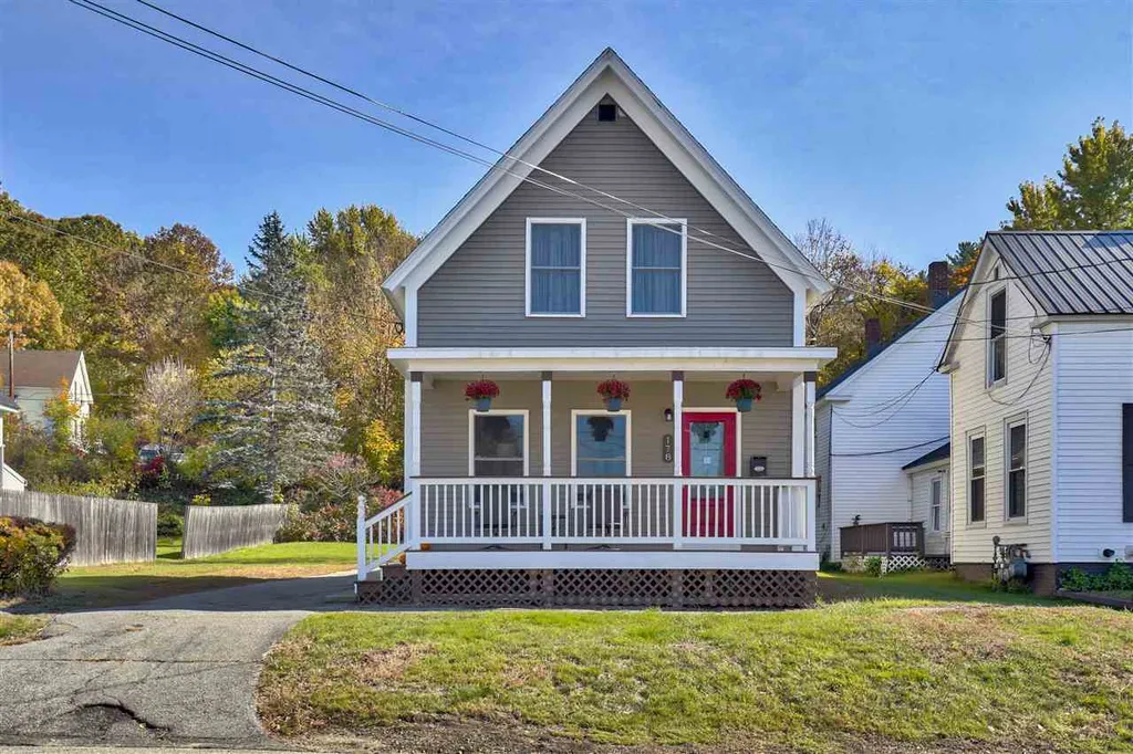 178 Franklin Street Franklin NH 03235