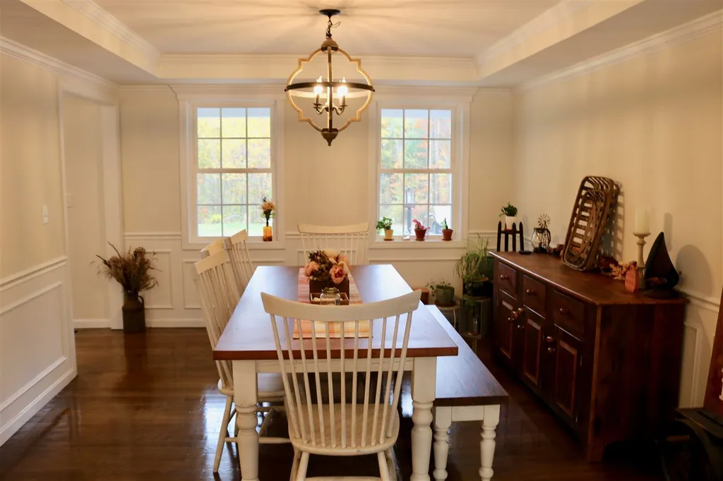 122 North River Road Epping NH 03042