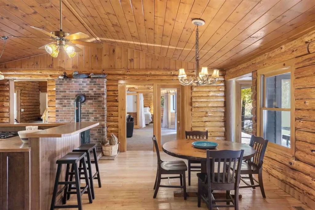 246 Stearns Road Wilmot NH 03287