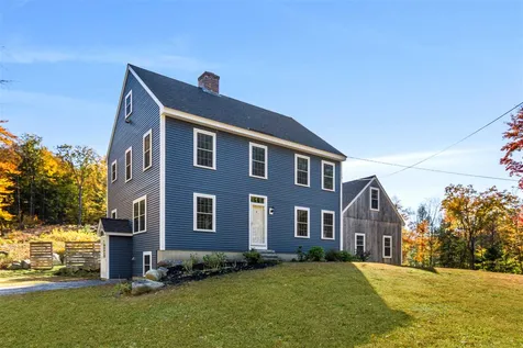 3 Bailey Pond Road New Boston NH 03070