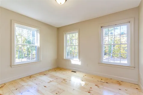 3 Bailey Pond Road New Boston NH 03070