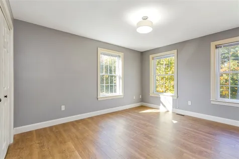 3 Bailey Pond Road New Boston NH 03070