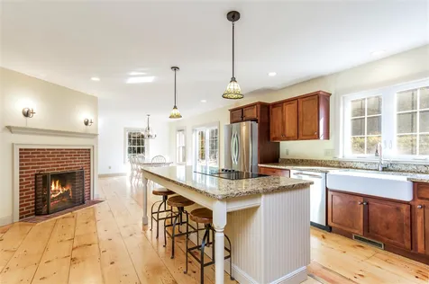 3 Bailey Pond Road New Boston NH 03070