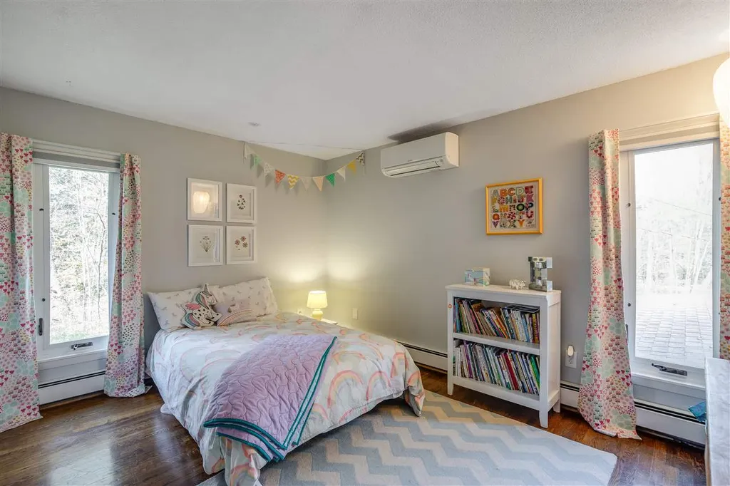 9 Ambler Way Durham NH 03824