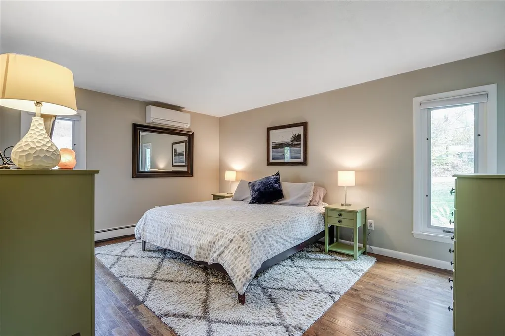 9 Ambler Way Durham NH 03824