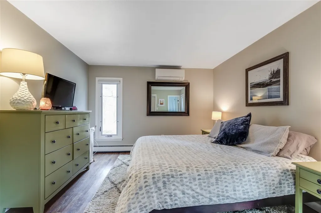 9 Ambler Way Durham NH 03824