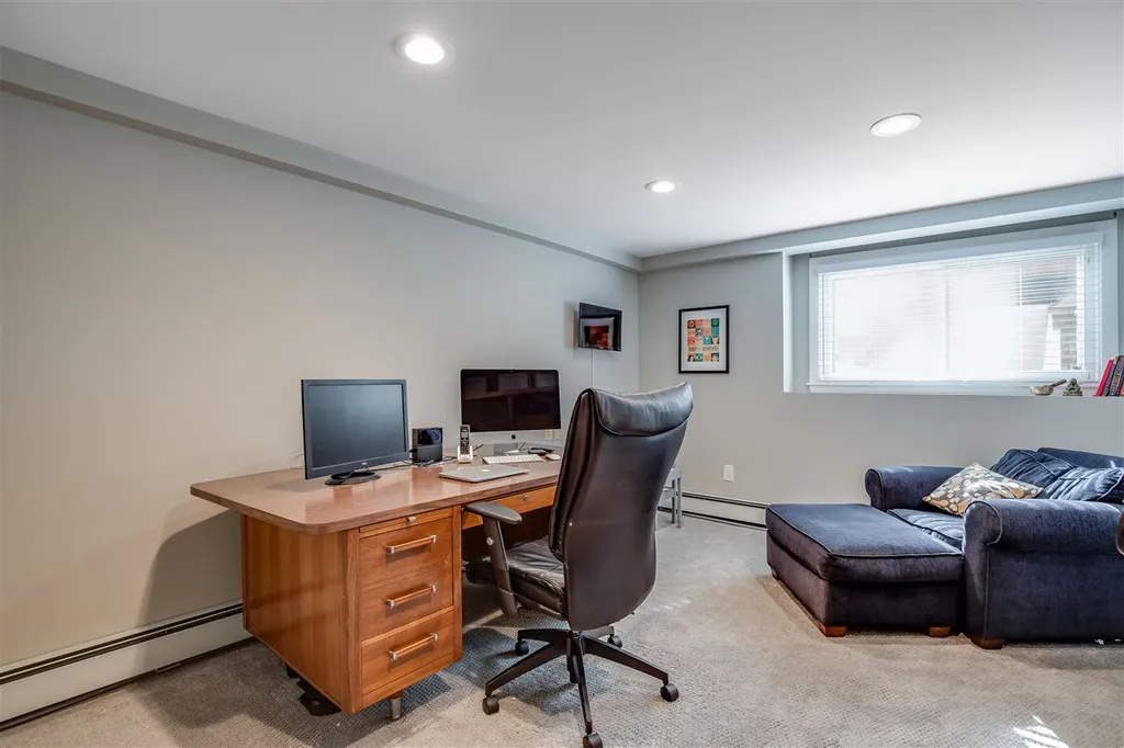 9 Ambler Way Durham NH 03824