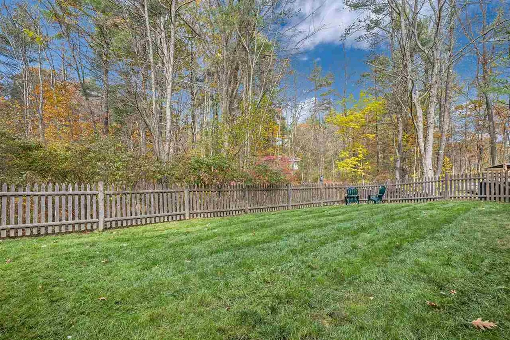 9 Ambler Way Durham NH 03824