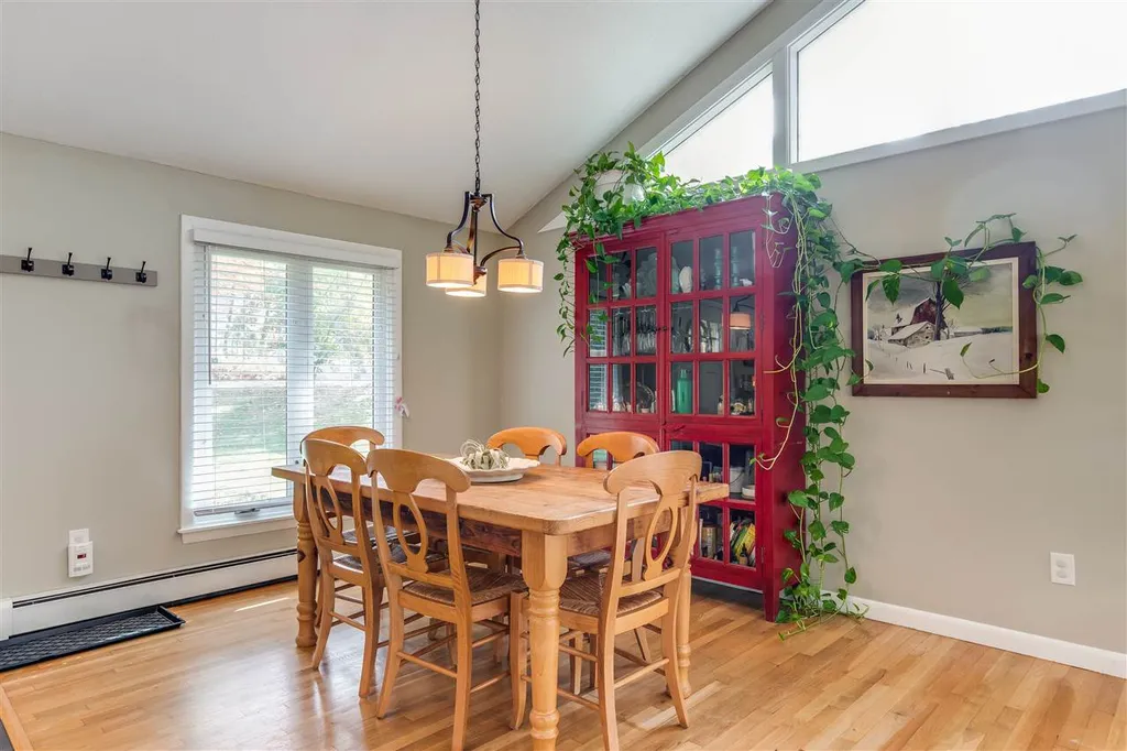 9 Ambler Way Durham NH 03824