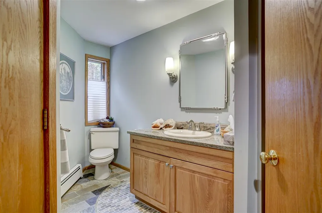 50 Sharon Road Windham NH 03087