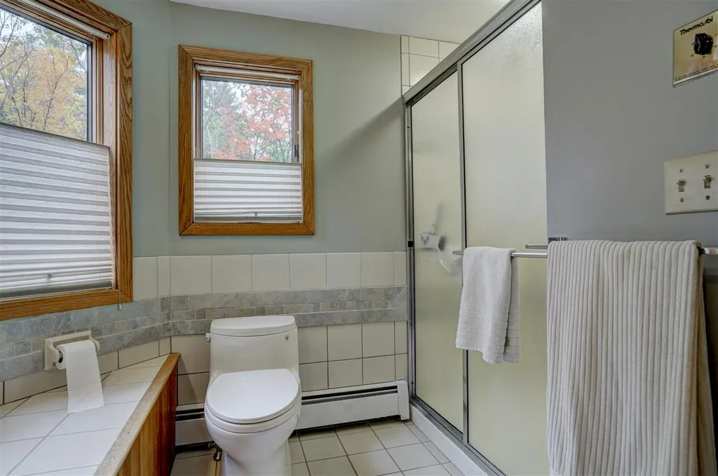 50 Sharon Road Windham NH 03087
