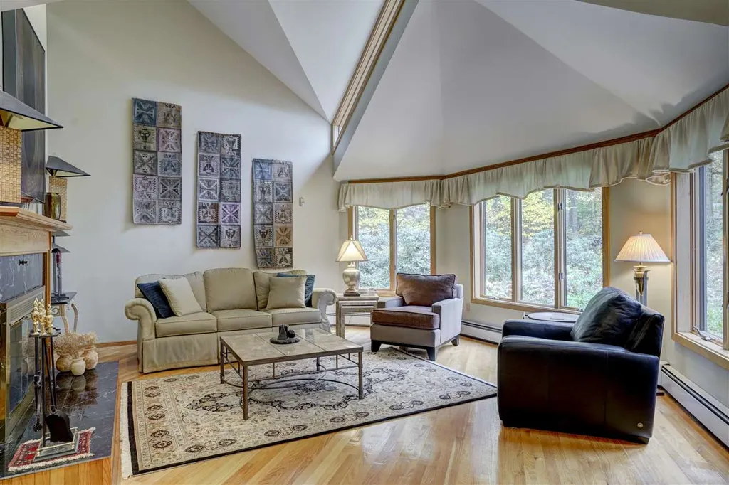 50 Sharon Road Windham NH 03087