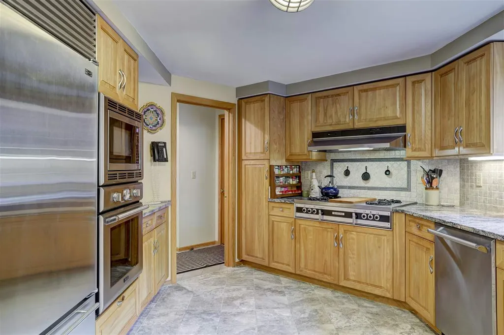 50 Sharon Road Windham NH 03087