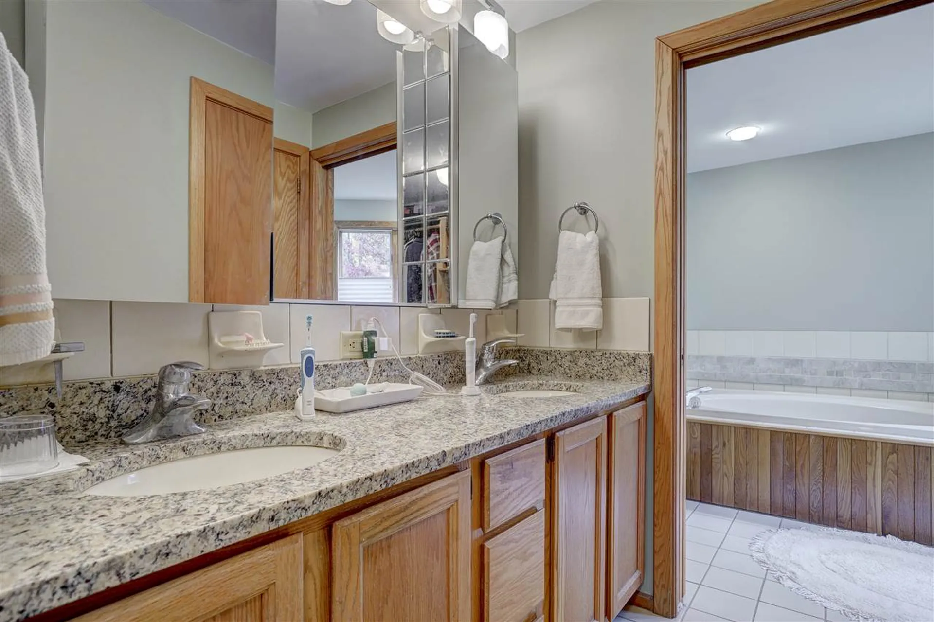 50 Sharon Road Windham NH 03087