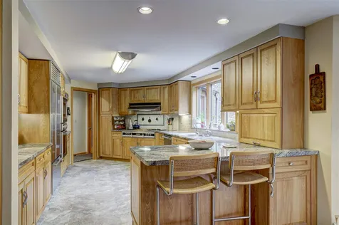 50 Sharon Road Windham NH 03087
