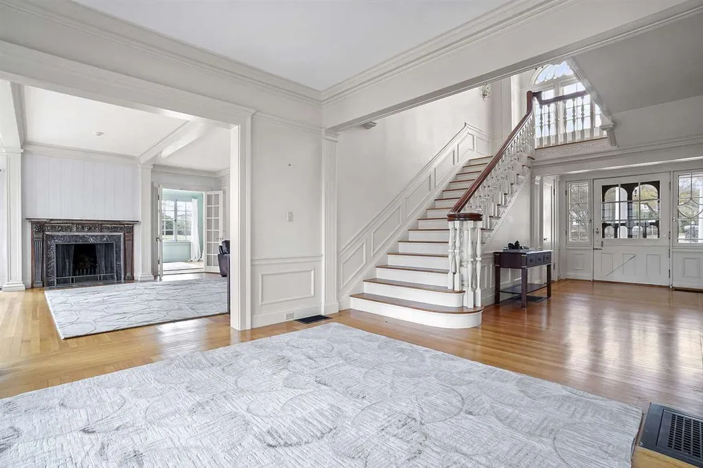15 Willow Avenue North Hampton NH 03862