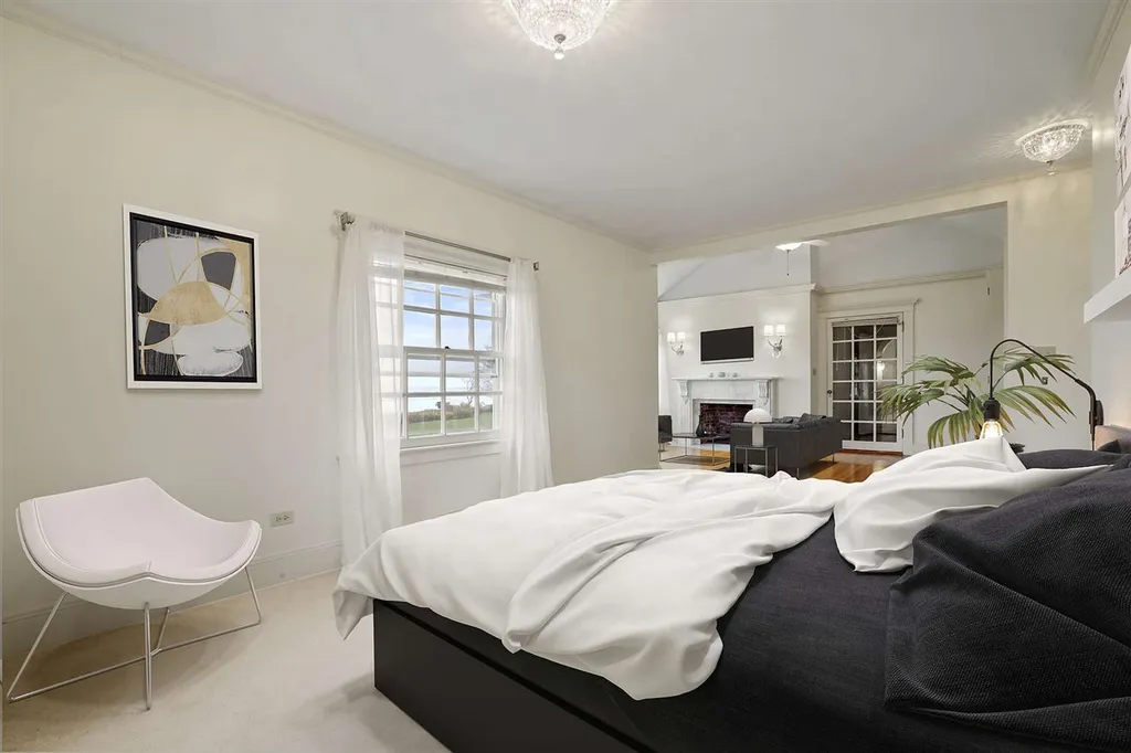15 Willow Avenue North Hampton NH 03862