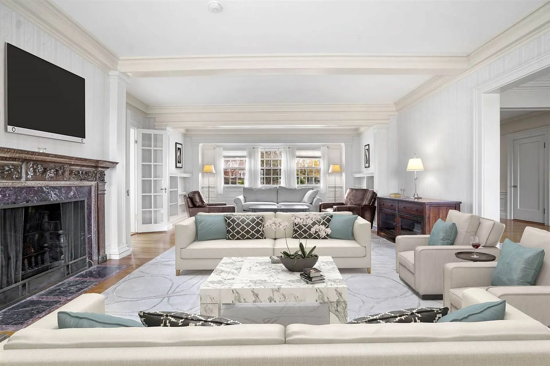 15 Willow Avenue North Hampton NH 03862