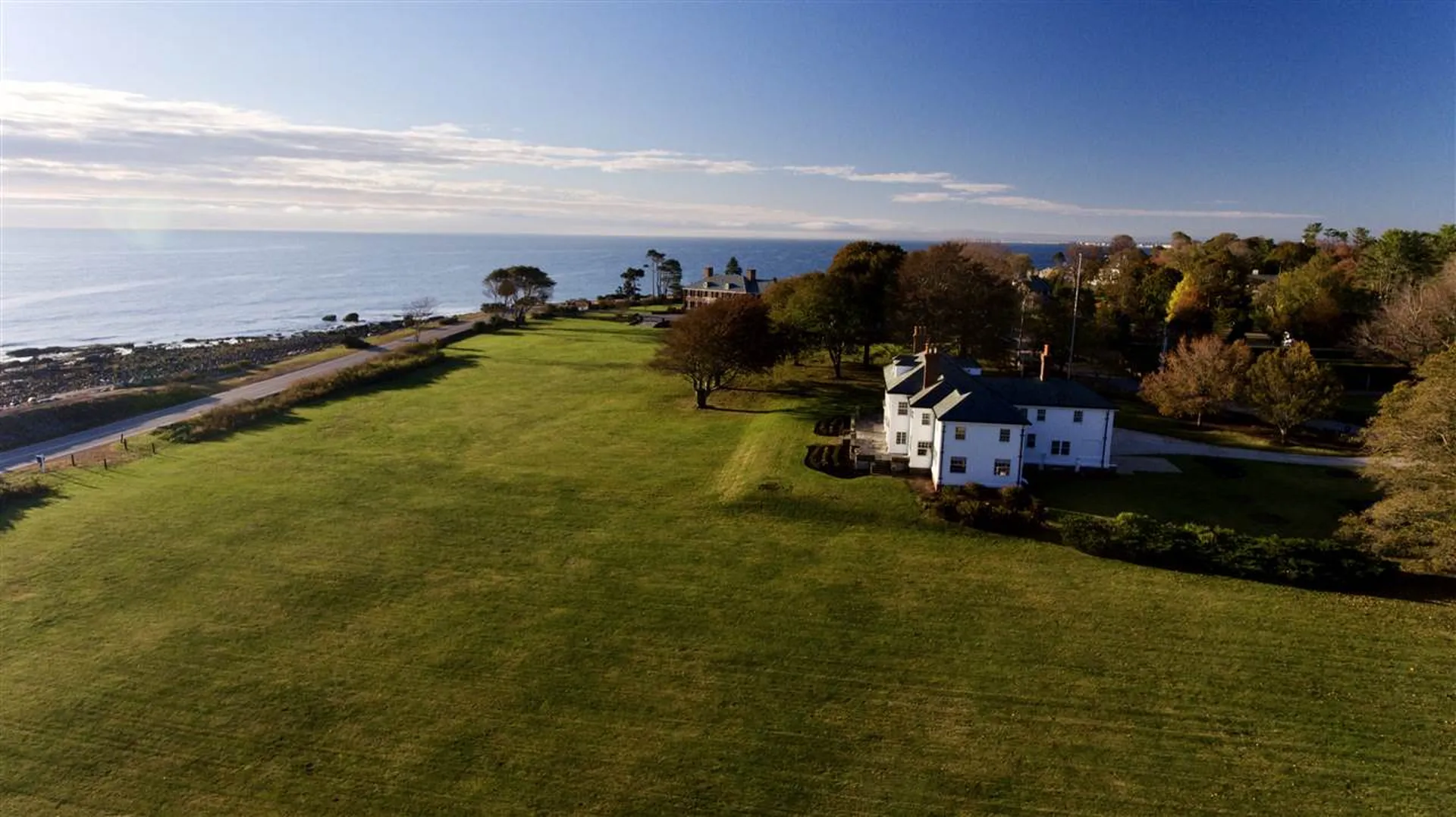 15 Willow Avenue North Hampton NH 03862