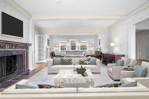 15 Willow Avenue North Hampton NH 03862