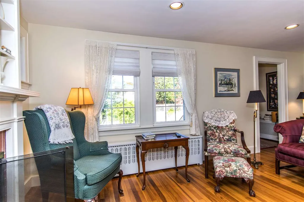 87 Hillside Drive Portsmouth NH 03801