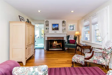 87 Hillside Drive Portsmouth NH 03801