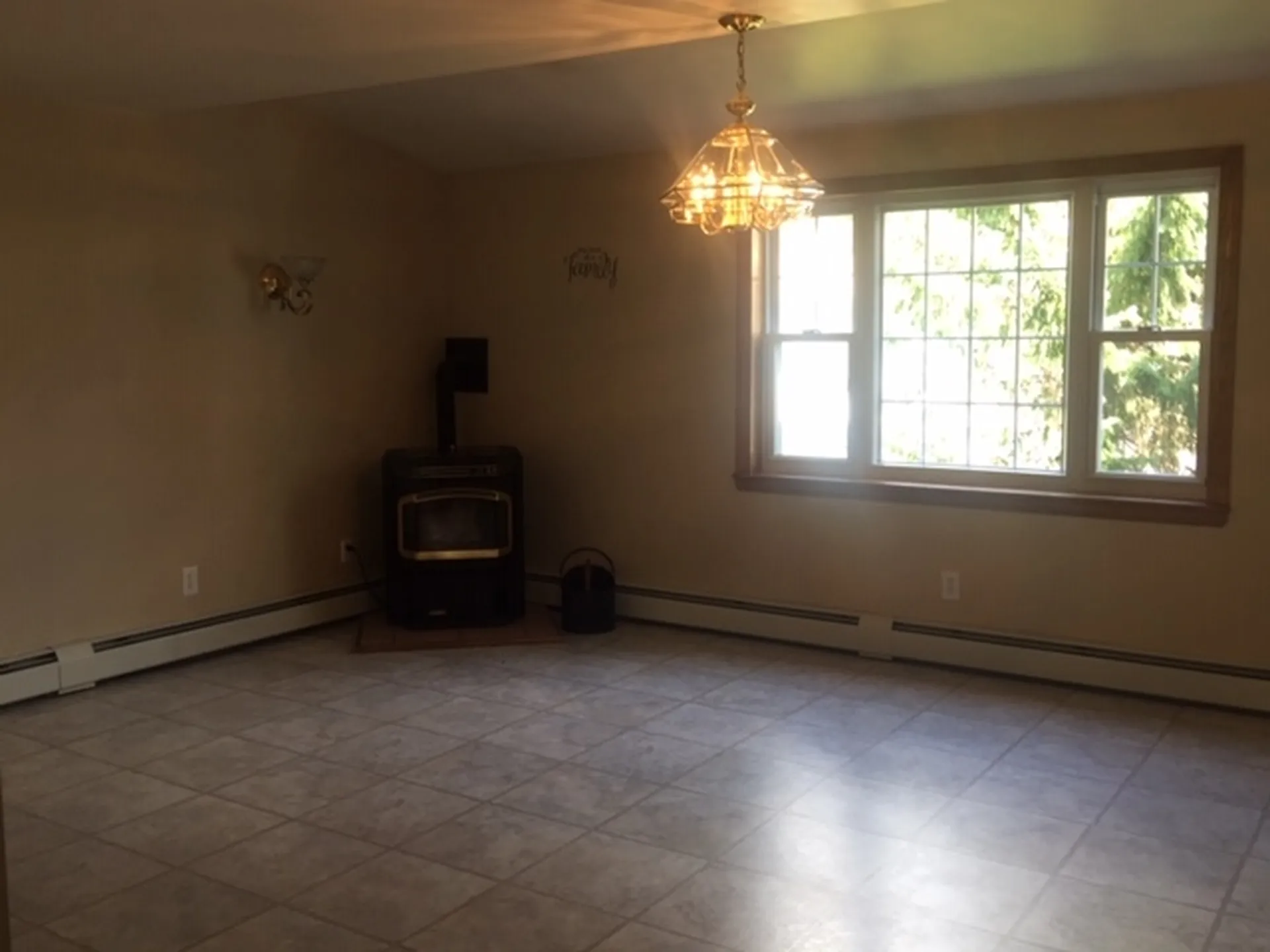 11 Androscoggin Street Gorham NH 03581