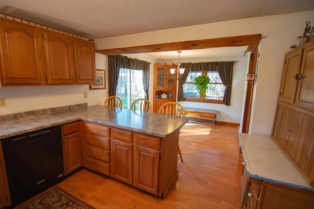 64 Range Road Belmont NH 03220