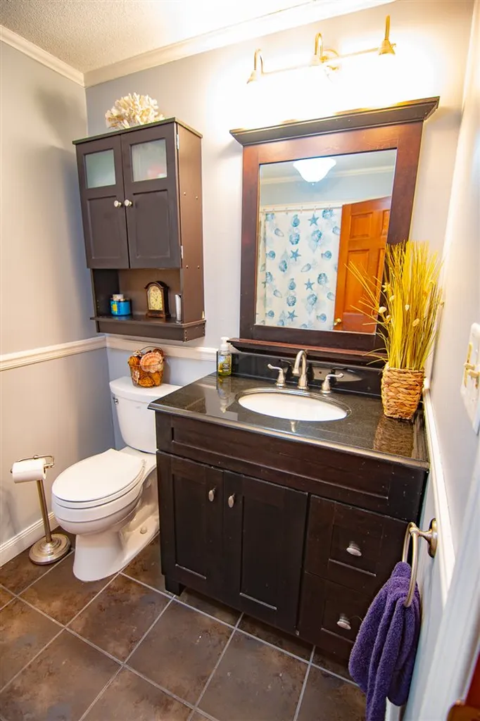 64 Range Road Belmont NH 03220