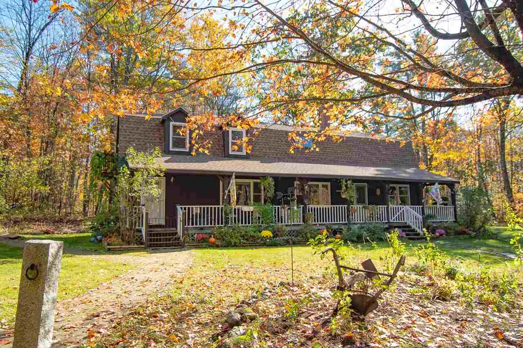 64 Range Road Belmont NH 03220