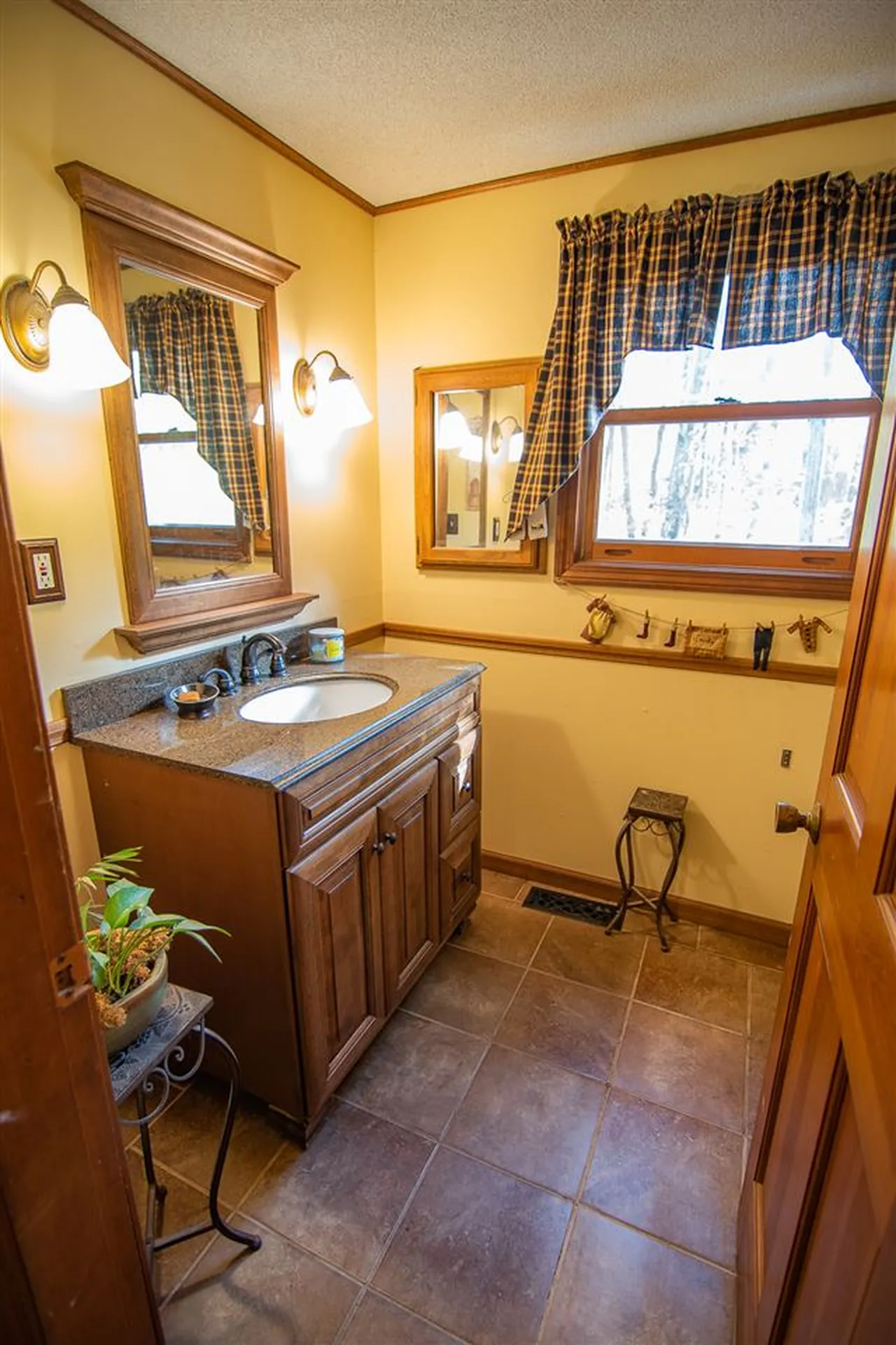 64 Range Road Belmont NH 03220