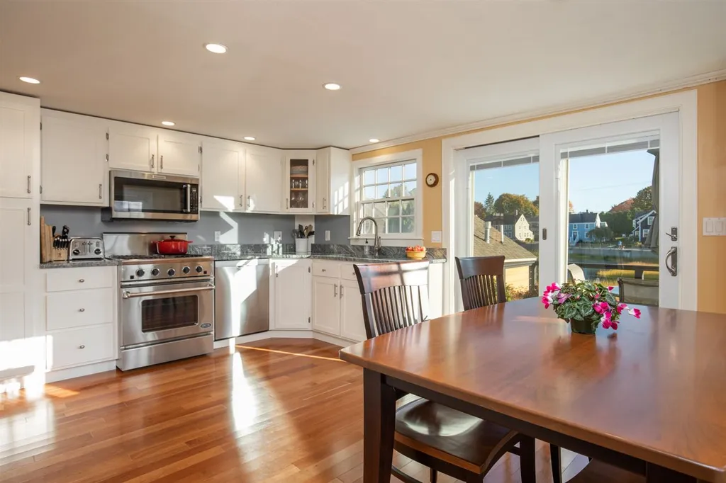 18 Walden Street Portsmouth NH 03801